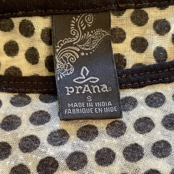Prana•Hooded Shirt•Vinyasa•Long Sleeved•Black Polka Dot••Sz‎ S - Picture 3 of 7